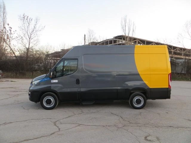 Iveco Daily 35S14 -12 КУБ.М-МЕТАН, снимка 2 - Бусове и автобуси - 35225035