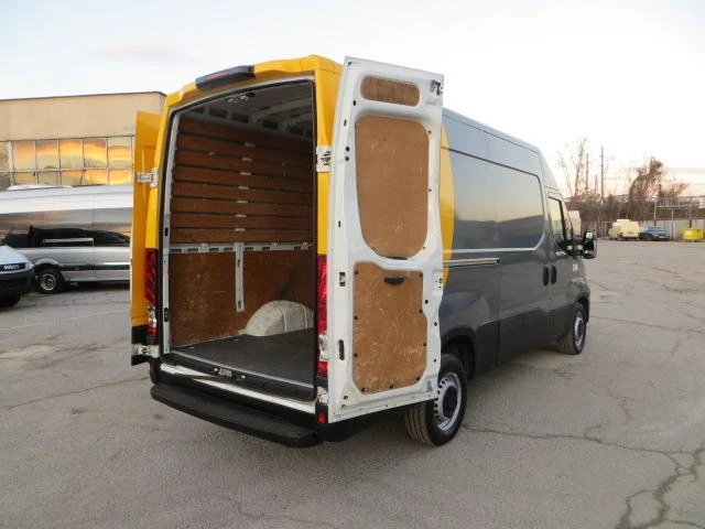 Iveco Daily 35S14 -12 КУБ.М-МЕТАН, снимка 17 - Бусове и автобуси - 35225035