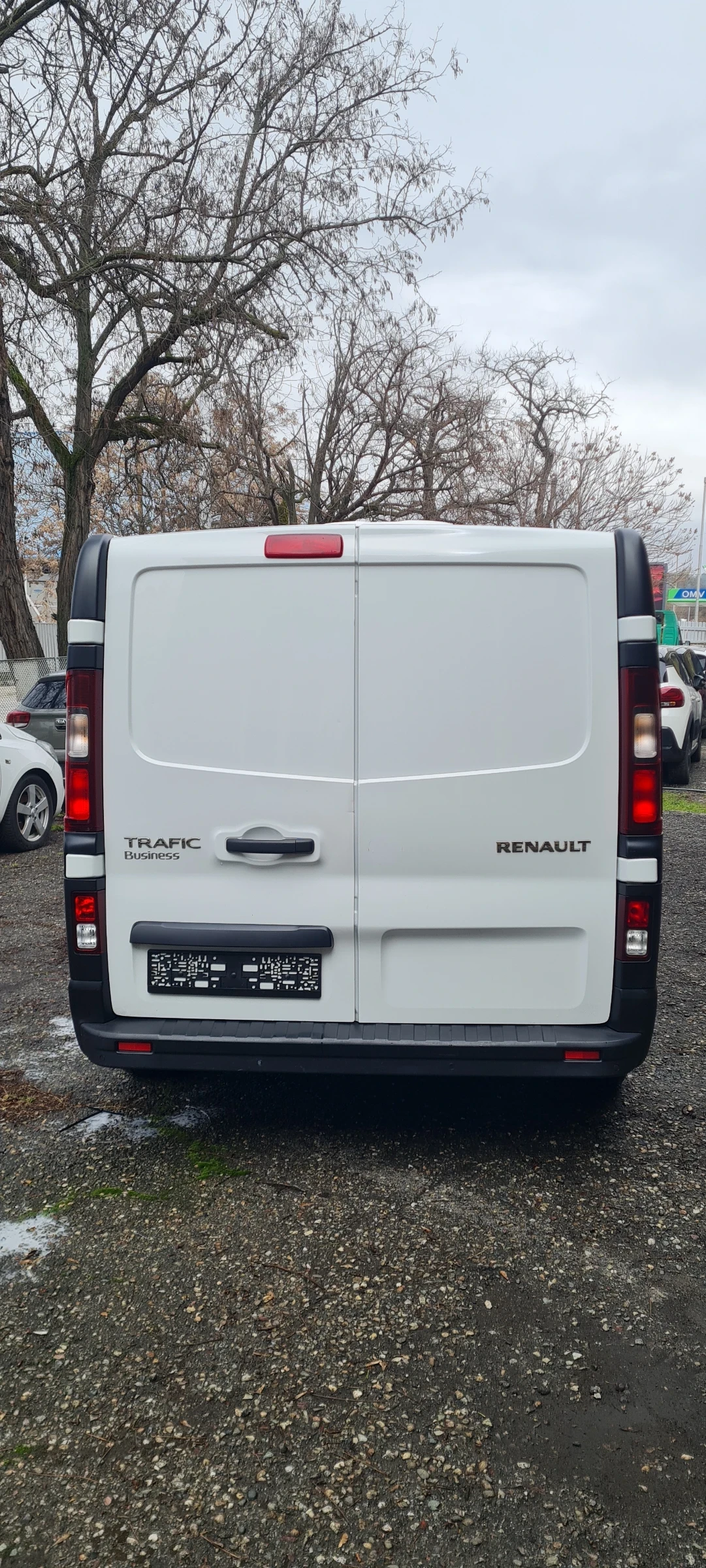 Renault Trafic 1.6 DCI ХЛАДИЛЕН , снимка 4 - Бусове и автобуси - 54133360