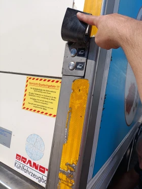 Man Tgm Хладилен , снимка 7