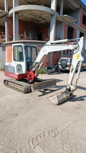   Takeuchi