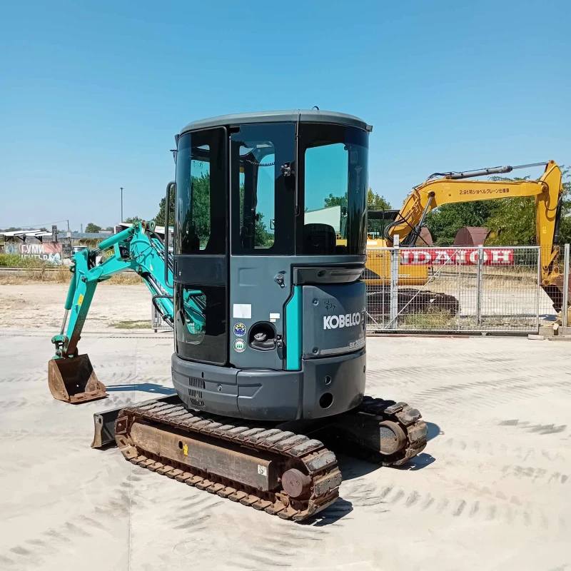 Багер Kobelco SK20SR-5 НАЛИЧЕН - 1900 моточаса!!!, снимка 4 - Индустриална техника - 45176091