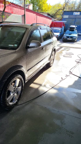 Skoda Octavia Скаут, снимка 4