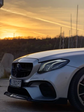 Mercedes-Benz E 220 w213 9GTronic / 360 / Multi-beam / AMG / Burmester, снимка 2