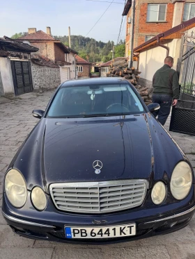 Mercedes-Benz E 270, снимка 1