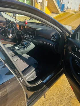 Mercedes-Benz E 220 Топ Уникат, снимка 11