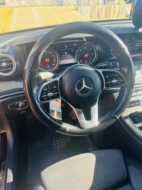 Mercedes-Benz E 220 Топ Уникат, снимка 8