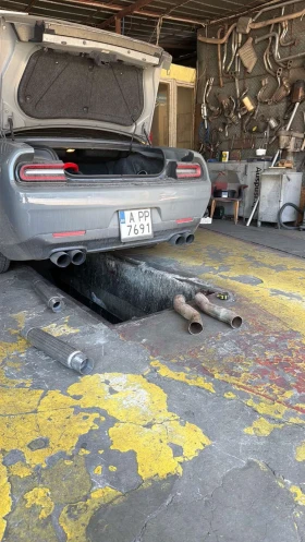 Dodge Challenger 5.7 Hemi - 17300 € / 33835.86 лв. - 22240563 5