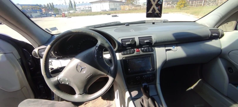 Mercedes-Benz C 270 C270, снимка 9 - Автомобили и джипове - 47482434