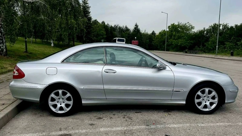 Mercedes-Benz CLK 270, снимка 7 - Автомобили и джипове - 47363636