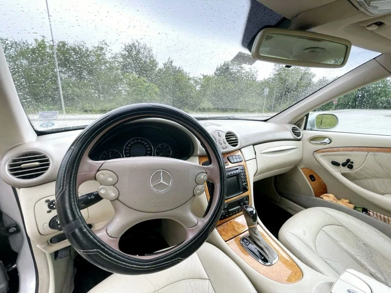 Mercedes-Benz CLK 270, снимка 10 - Автомобили и джипове - 47363636