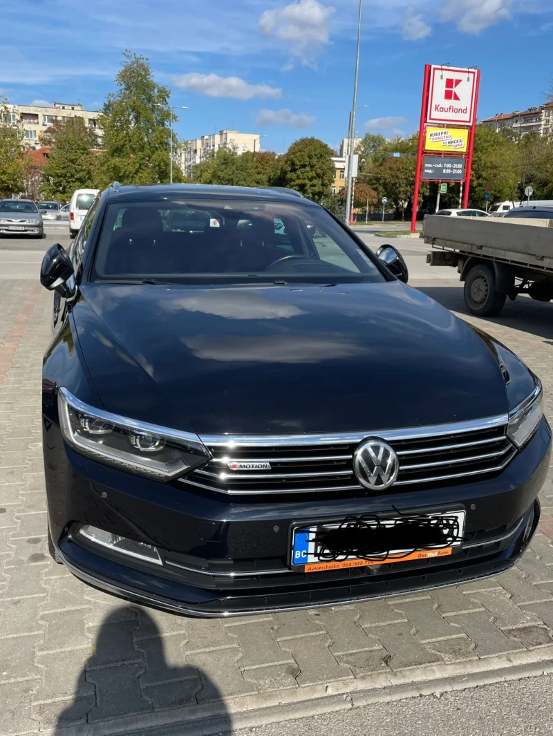 VW Passat, снимка 1 - Автомобили и джипове - 47624142