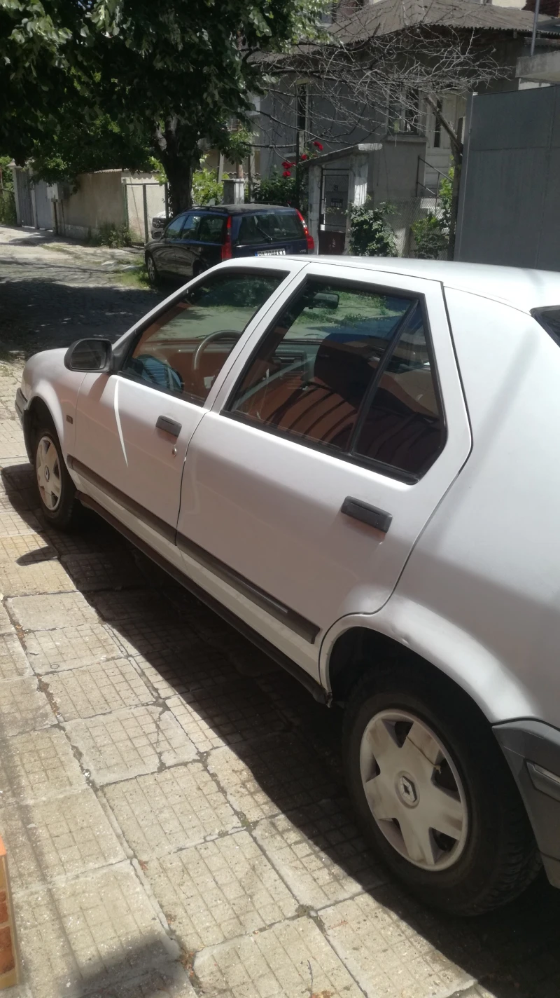 Renault 19, снимка 3 - Автомобили и джипове - 52653783