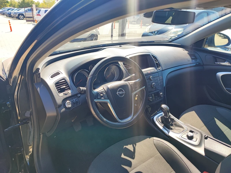 Opel Insignia COSMO.КАТО НОВА, снимка 12 - Автомобили и джипове - 51444299