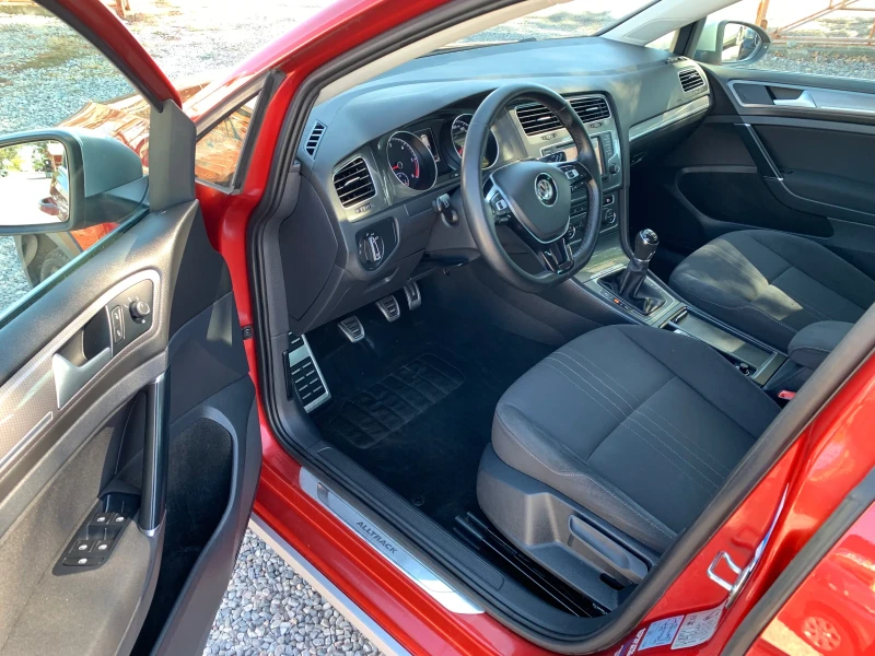 VW Golf 2.0TDI ALLTRACK, снимка 8 - Автомобили и джипове - 51809844