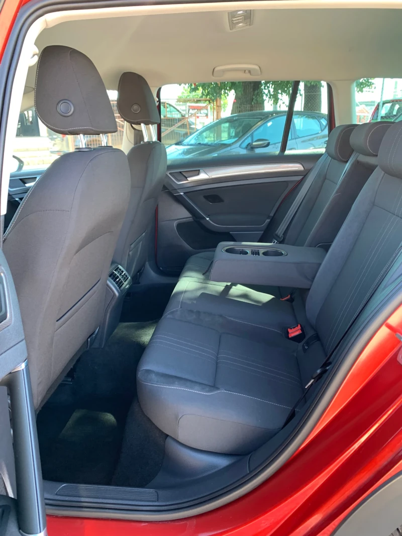 VW Golf 2.0TDI ALLTRACK, снимка 6 - Автомобили и джипове - 51809844