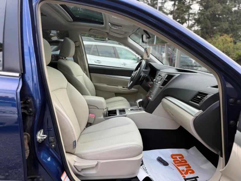 Subaru Outback 2.5 EXECUTIVE, снимка 13 - Автомобили и джипове - 51884216