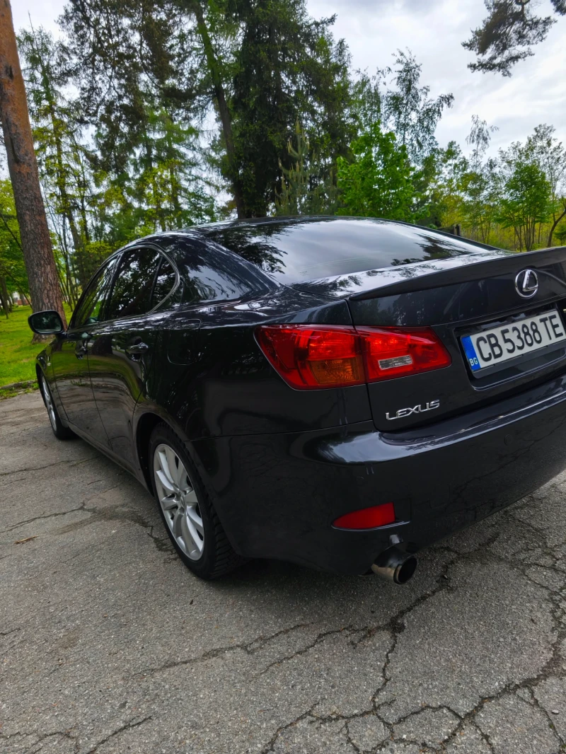 Lexus IS 250, снимка 2 - Автомобили и джипове - 52553744
