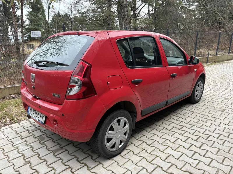 Dacia Sandero I, снимка 2 - Автомобили и джипове - 52696408