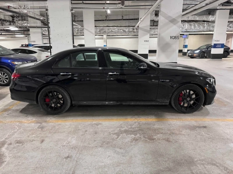 Mercedes-Benz E 63 AMG S 2021 * CARFAX * БЕЗ ПЪРВОНАЧАЛНА ВНОСКА, снимка 4 - Автомобили и джипове - 52968818
