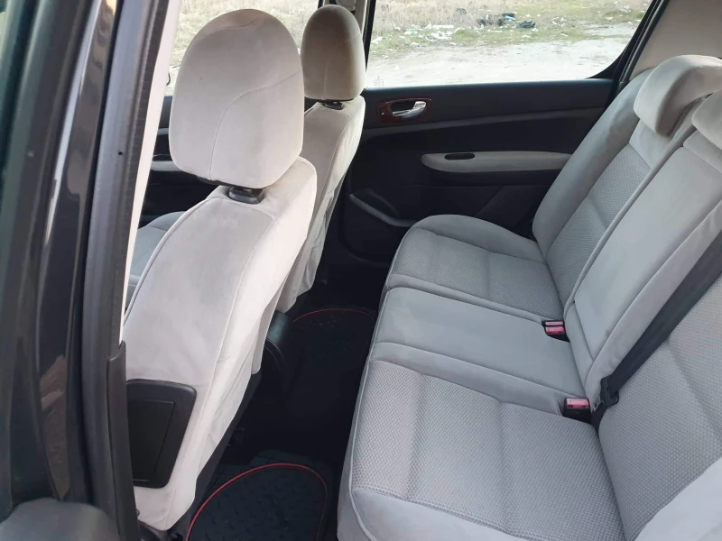 Peugeot 307 1.6 GAS, снимка 5 - Автомобили и джипове - 53102558