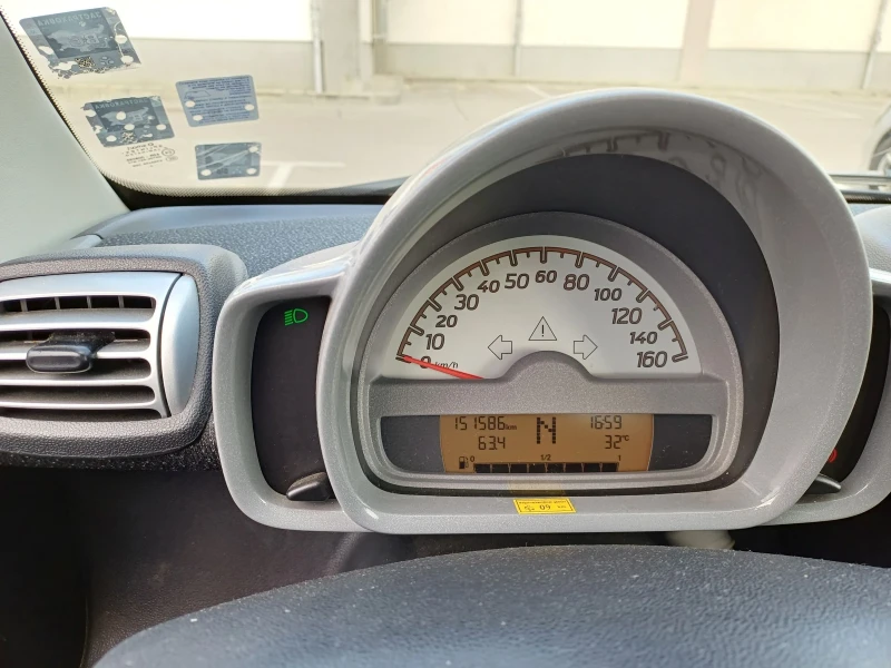 Smart Fortwo 1.0 Turbo 84 Hp, снимка 9 - Автомобили и джипове - 53145790
