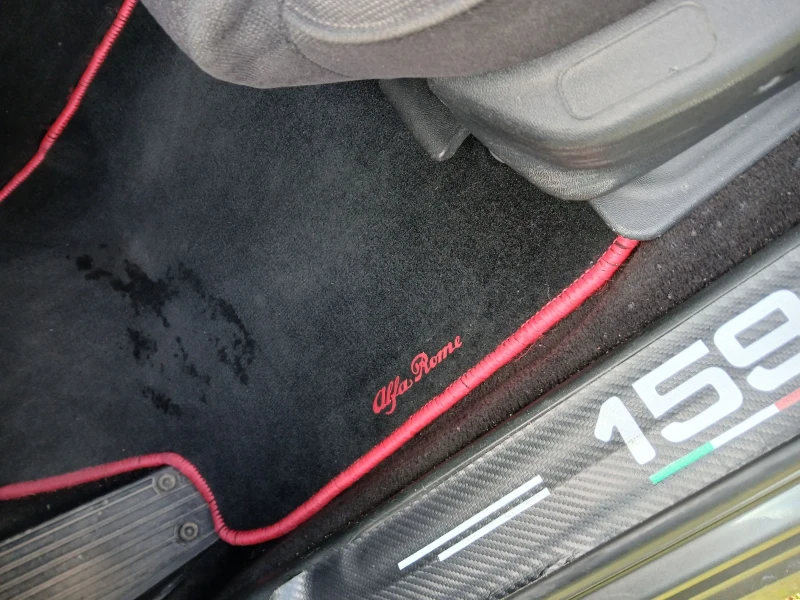 Alfa Romeo 159, снимка 12 - Автомобили и джипове - 53211700