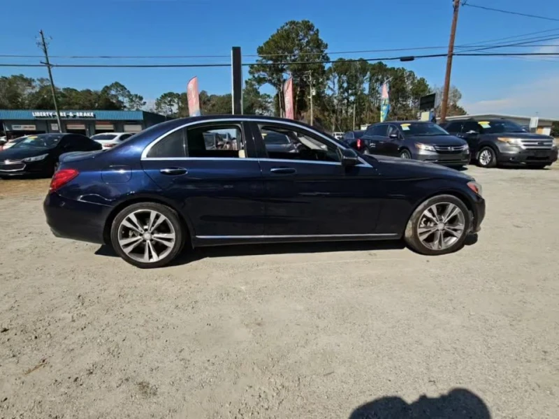 Mercedes-Benz C 300, снимка 5 - Автомобили и джипове - 53527942