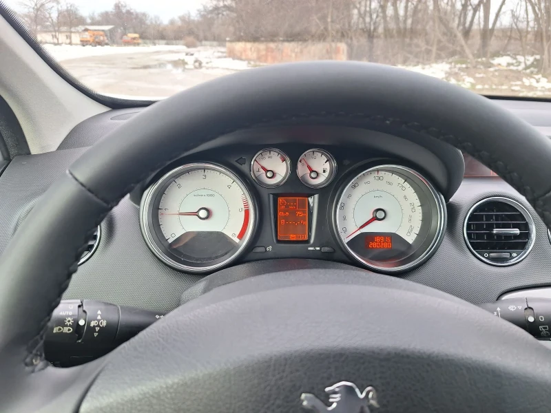 Peugeot 308 1.6 110k., снимка 7 - Автомобили и джипове - 53541405