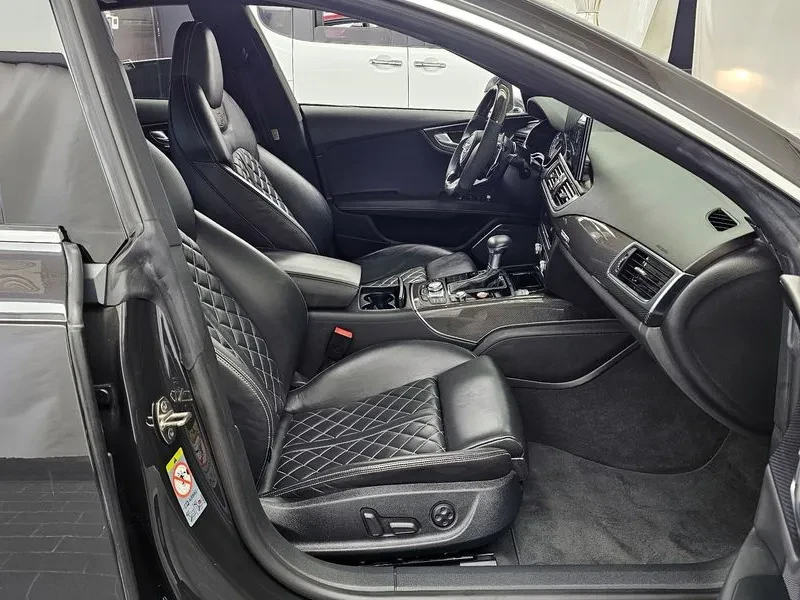 Audi S7 4.0 TFSI Quattro, снимка 11 - Автомобили и джипове - 54203916