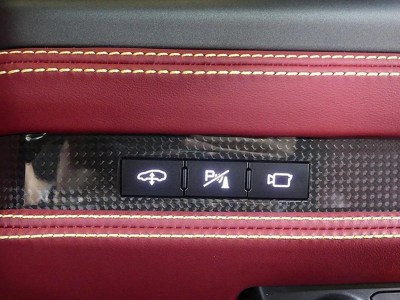 Ferrari F8 3.9 V8| 710к.с.| ВКЛ.ТЕХНОТЕСТ, снимка 11 - Автомобили и джипове - 55429042