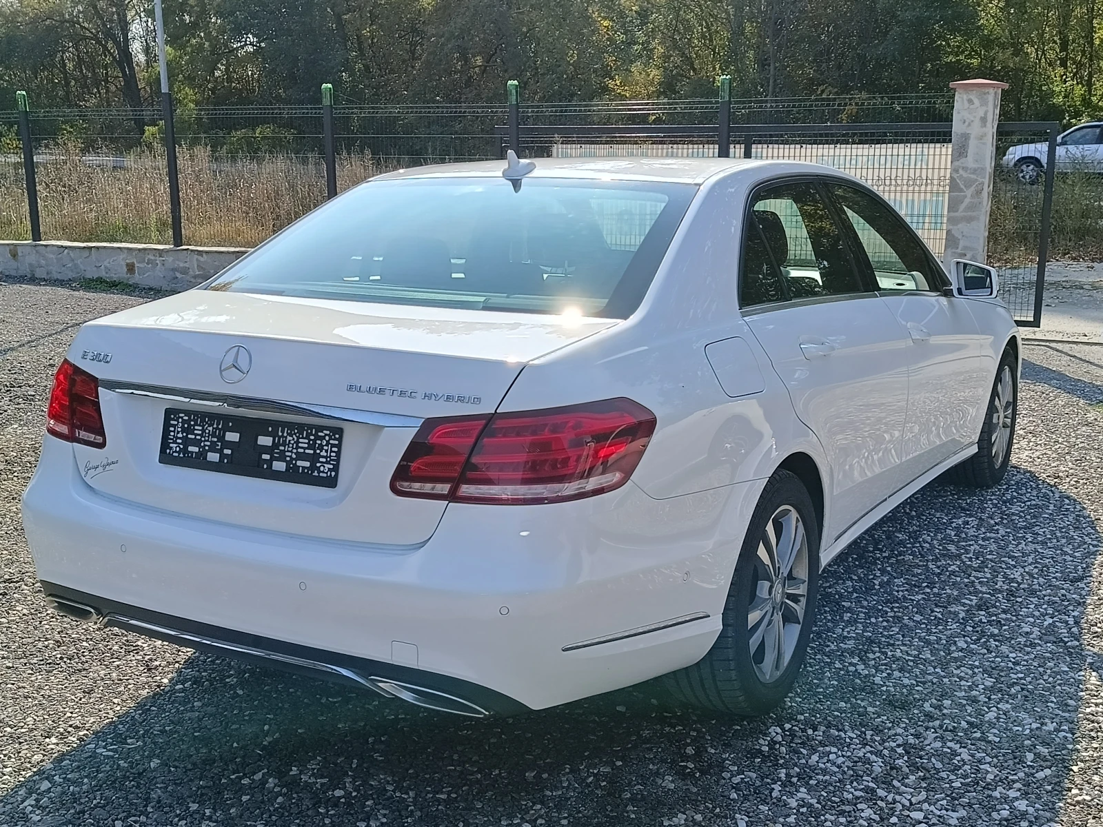 Mercedes-Benz E 300 2.2cdi Hybrid, снимка 6 - Автомобили и джипове - 47563290