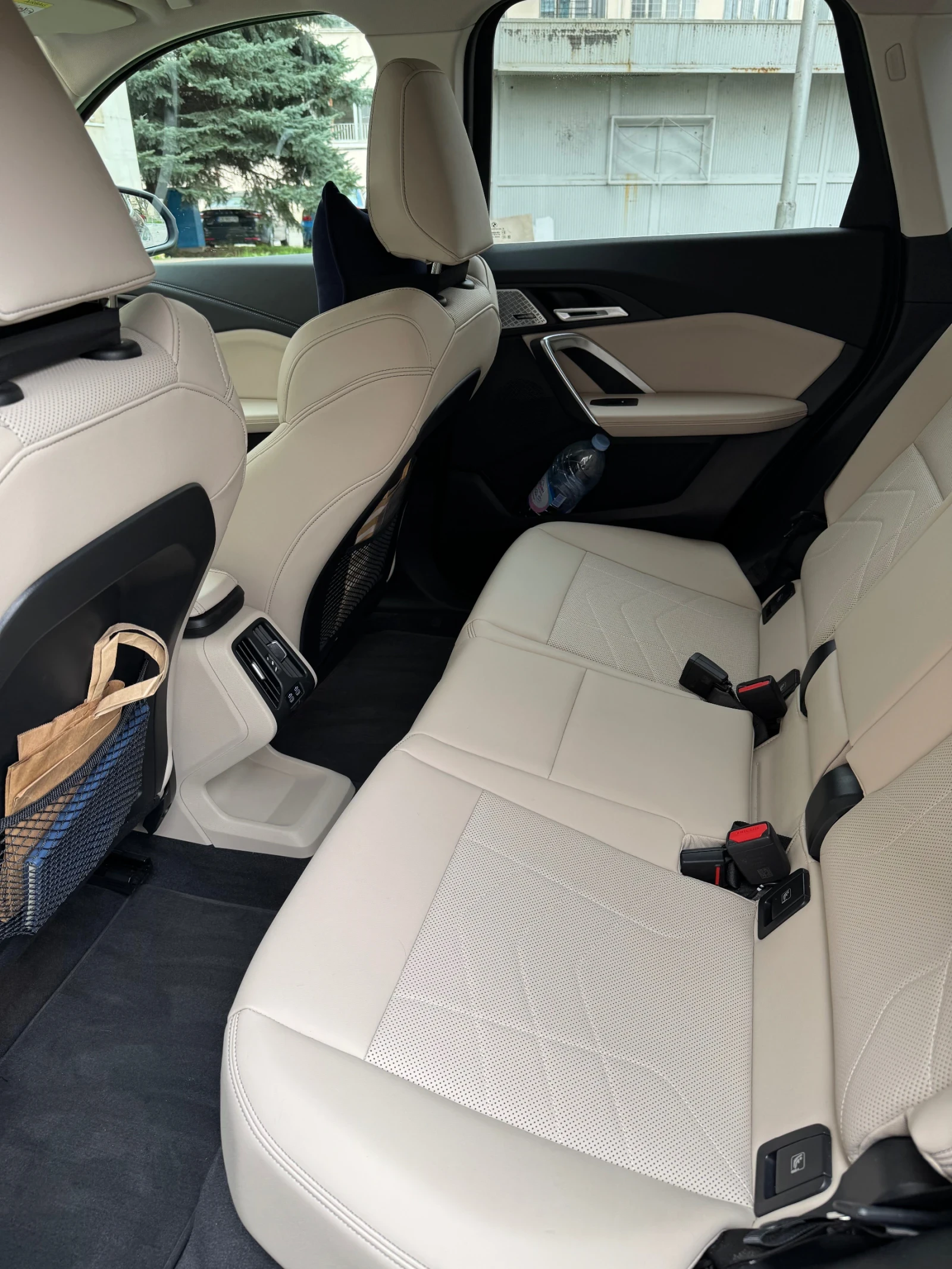 BMW iX1  - изображение 7