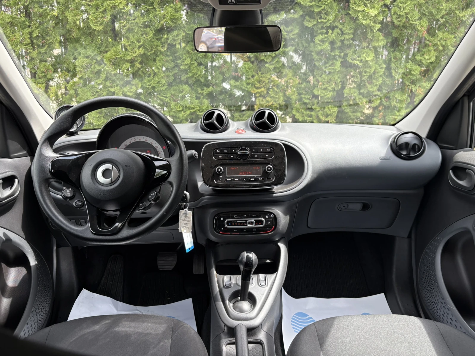 Smart Forfour EQ PLUS/CABRIO/22 kW бордово зарядно - изображение 7