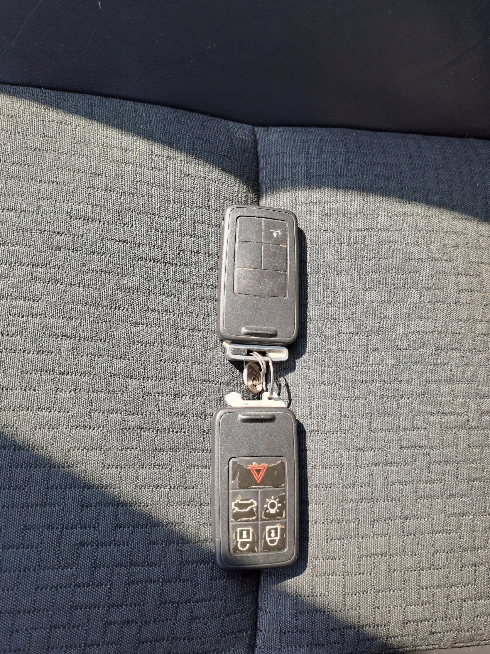Volvo V70 2.4TDI NAVI KOJA - изображение 5