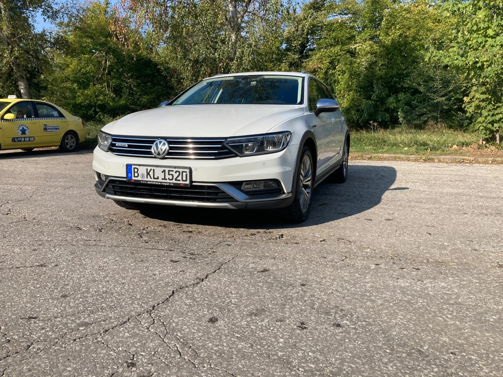 VW Passat Alltrack - изображение 5