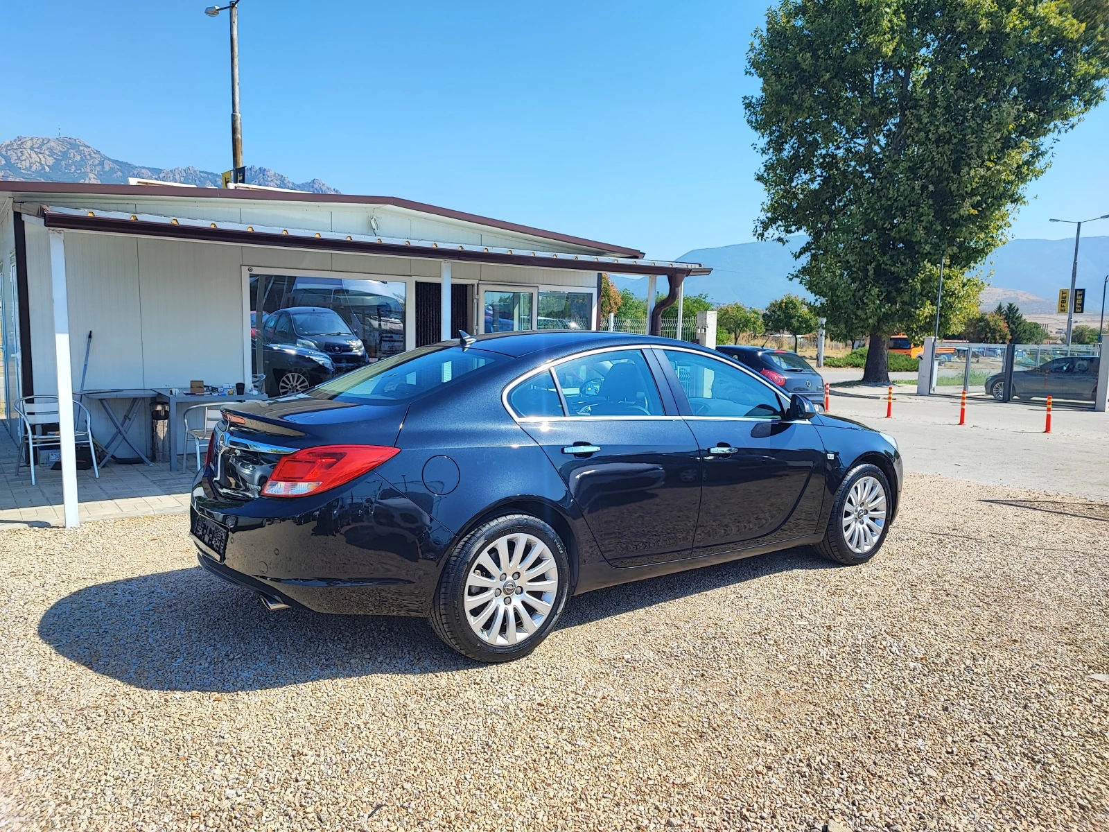 Opel Insignia COSMO.КАТО НОВА - изображение 5