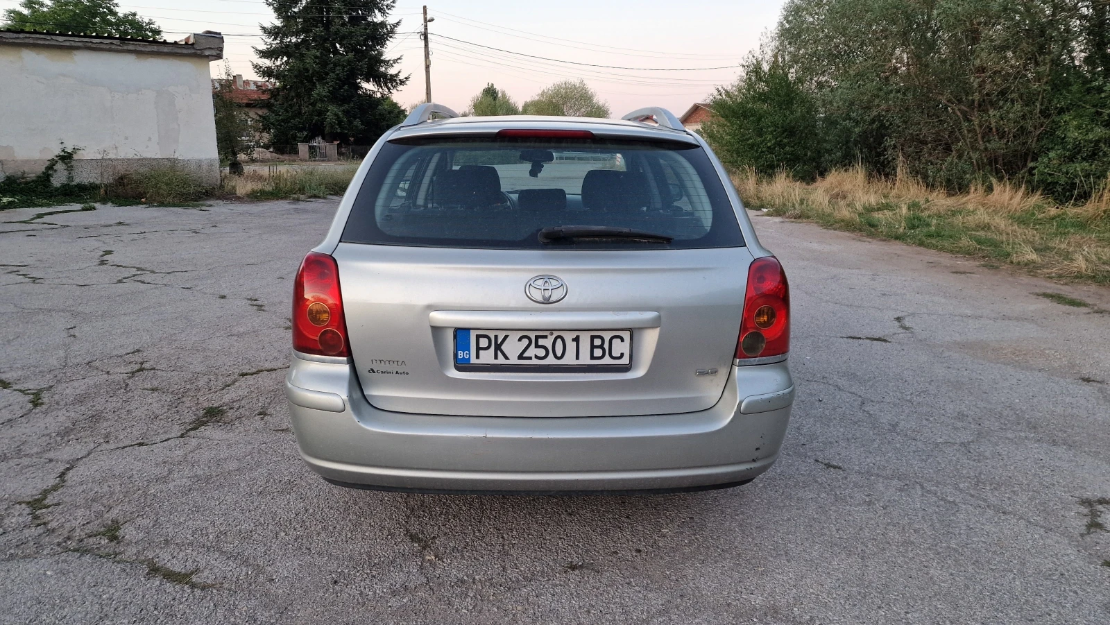 Toyota Avensis  - изображение 6