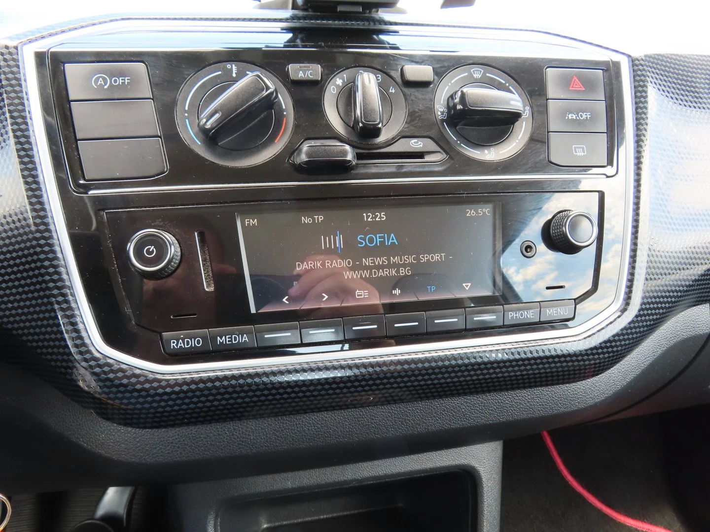 VW Up VW move up! 1.0 EcoFuel BMT, снимка 7 - Автомобили и джипове - 53893969