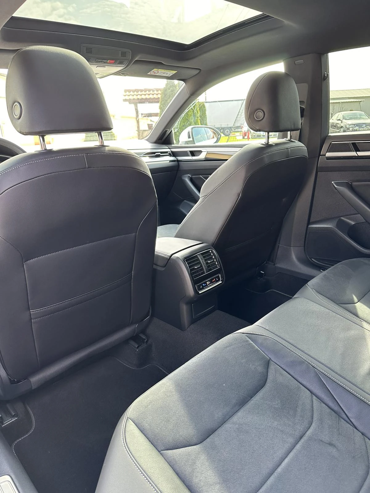 VW Arteon 2.0 TDI R-Line 4 MOTION - изображение 9