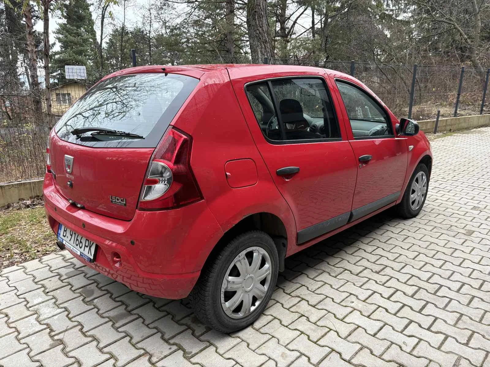 Dacia Sandero I - изображение 2