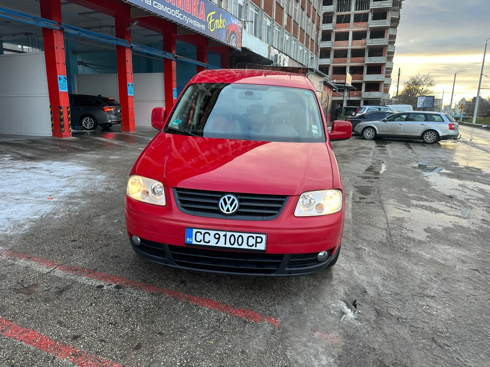 VW Caddy 1.6 Life - изображение 2
