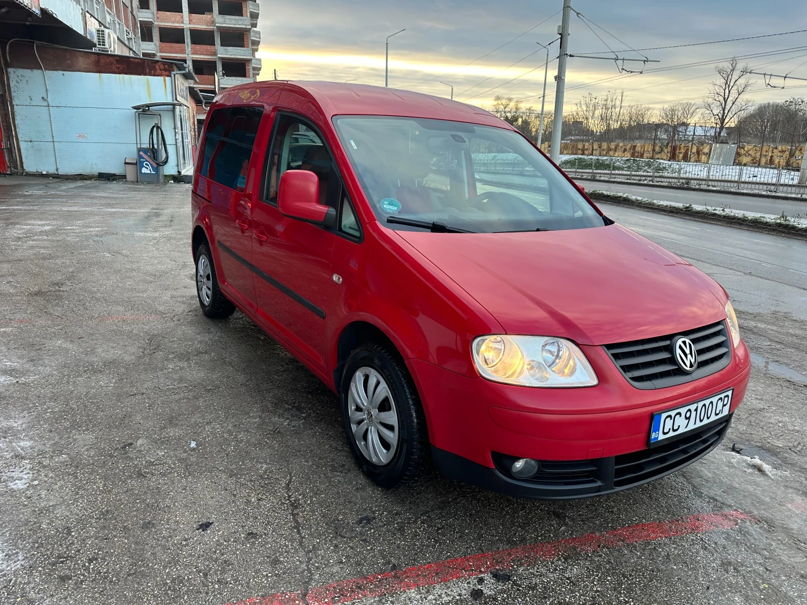VW Caddy 1.6 Life - изображение 3