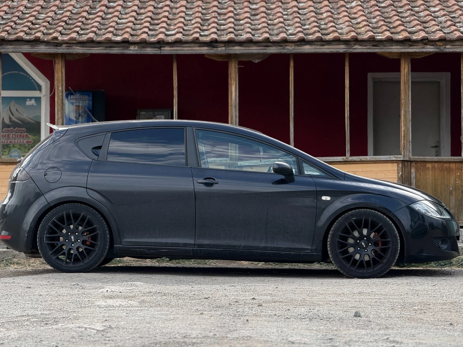 Seat Leon, снимка 4 - Автомобили и джипове - 53825366