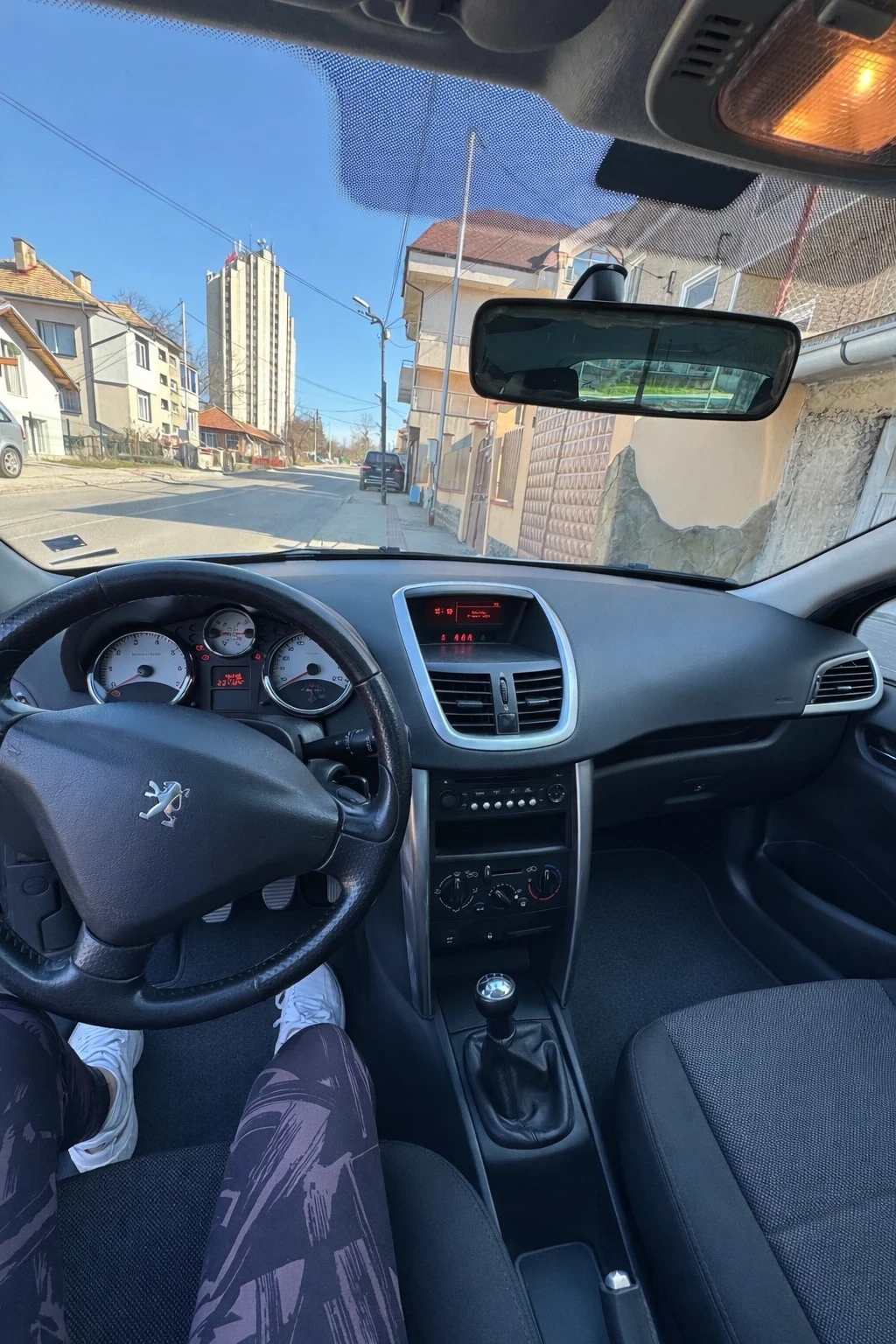 Peugeot 207 1.6 sw, снимка 6 - Автомобили и джипове - 53895700