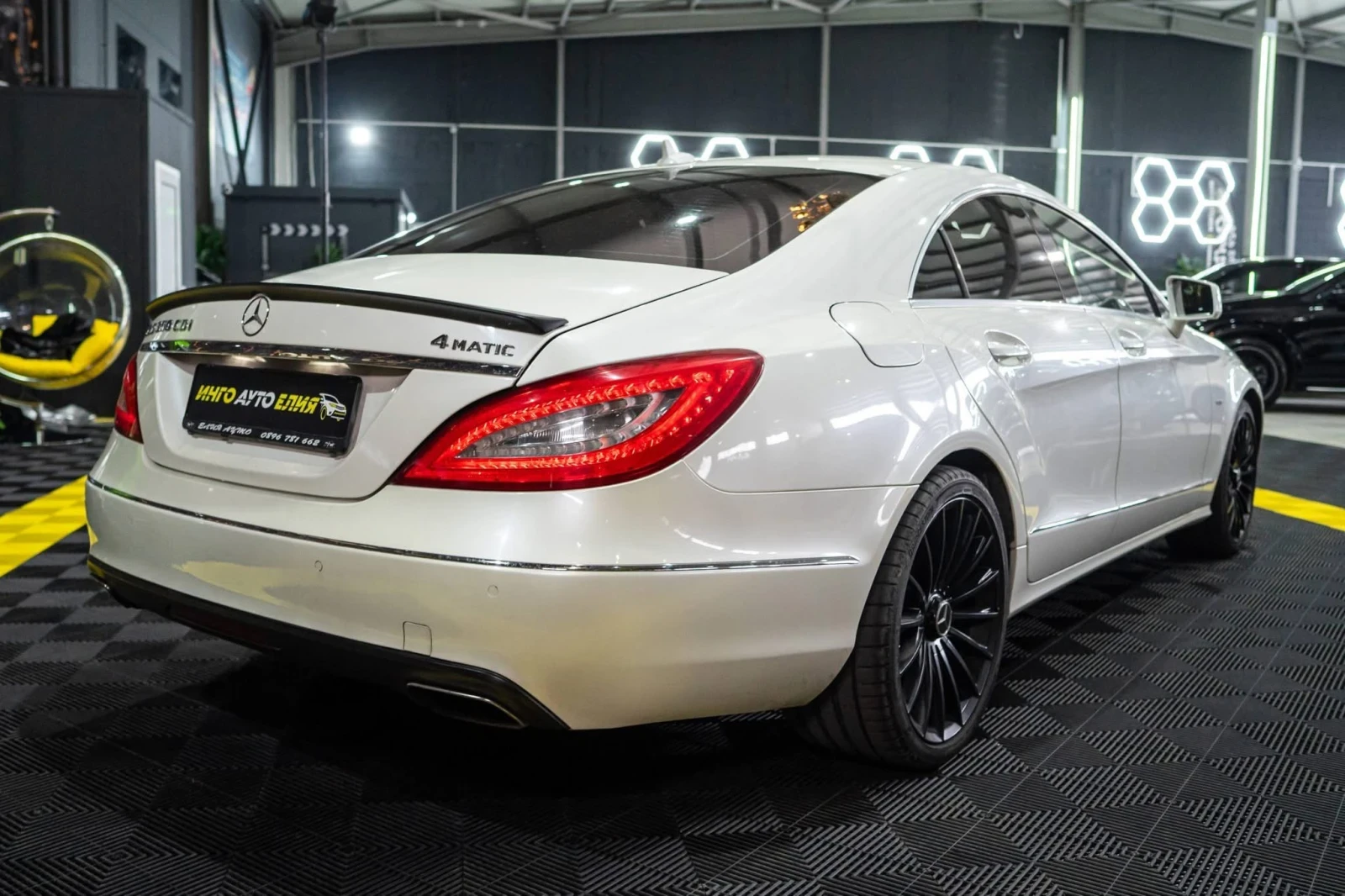 Mercedes-Benz CLS 350 D 4MATIC FULL AMG LINE LED NAVI ������ 100% | Mobile.bg � ����������� 10