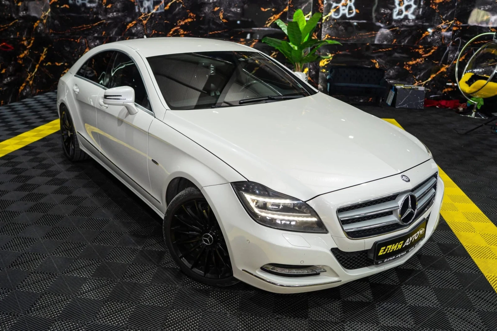 Mercedes-Benz CLS 350 D 4MATIC FULL AMG LINE LED NAVI ������ 100% | Mobile.bg � ����������� 2