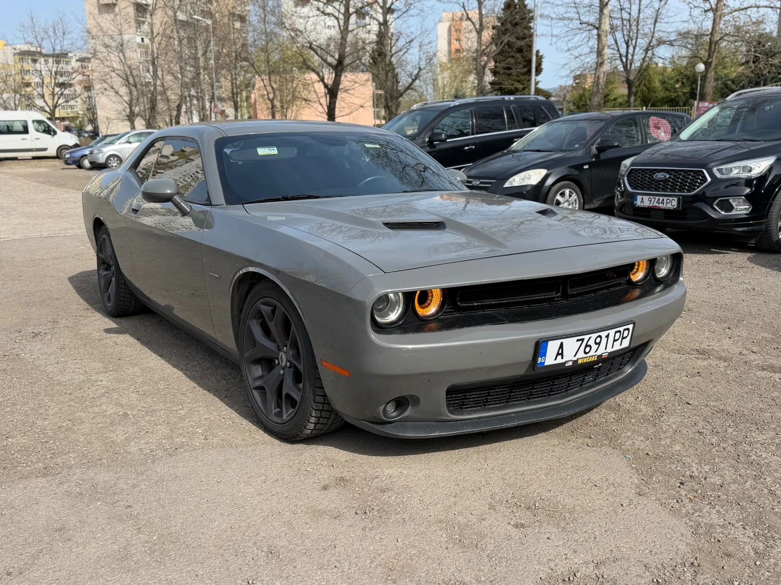 Dodge Challenger 5.7 Hemi, снимка 2 - Автомобили и джипове - 54196885