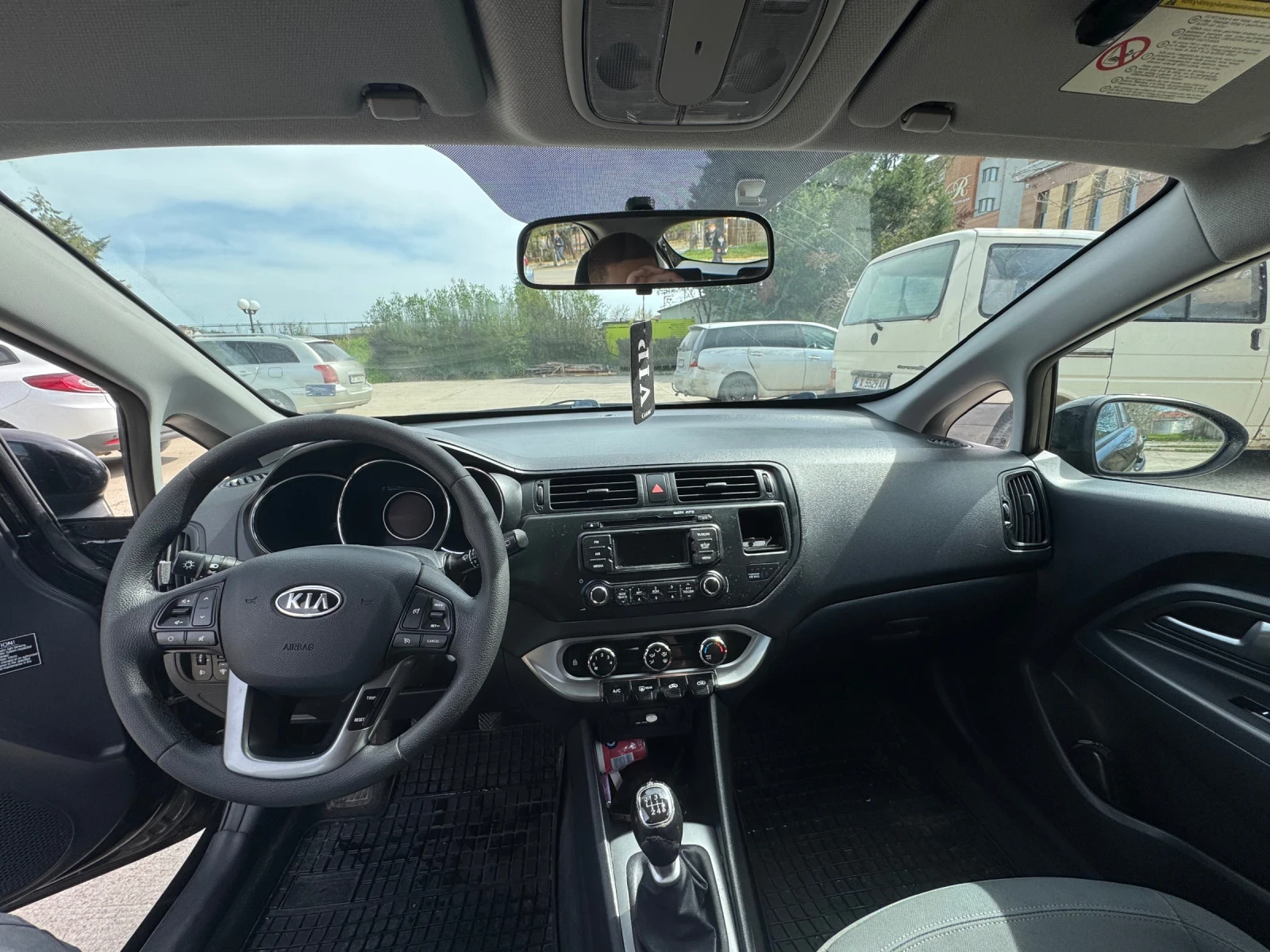 Kia Rio, снимка 7 - Автомобили и джипове - 54260116