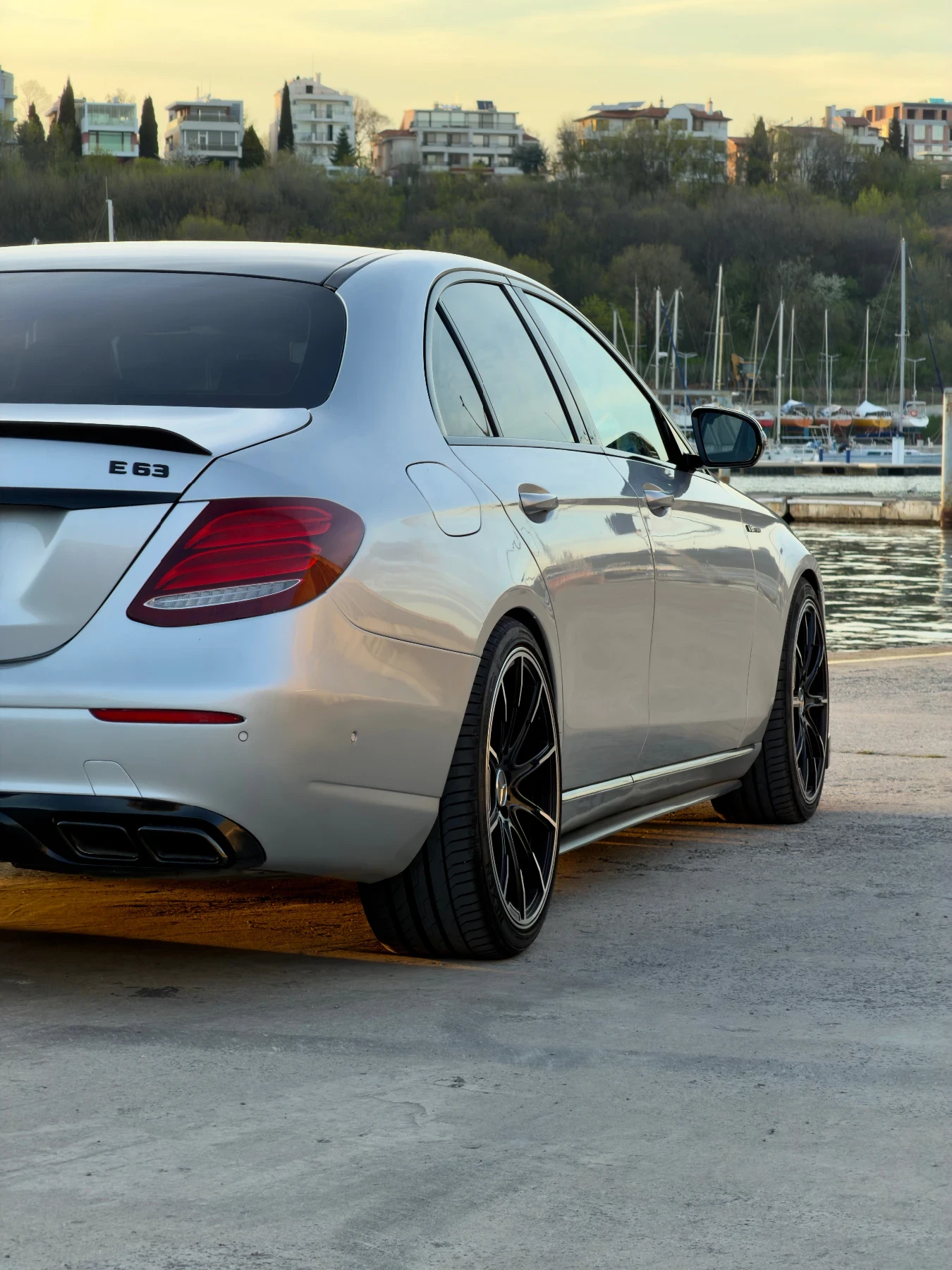 Mercedes-Benz E 220 w213 9GTronic / 360 / Multi-beam / AMG / Burmester | Mobile.bg � ����������� 8